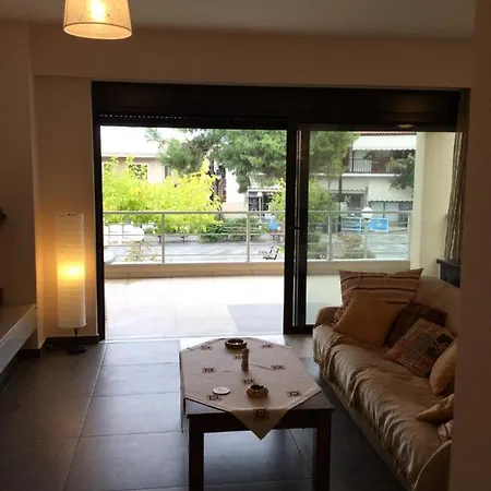 Gikas Appartamento Kivérion